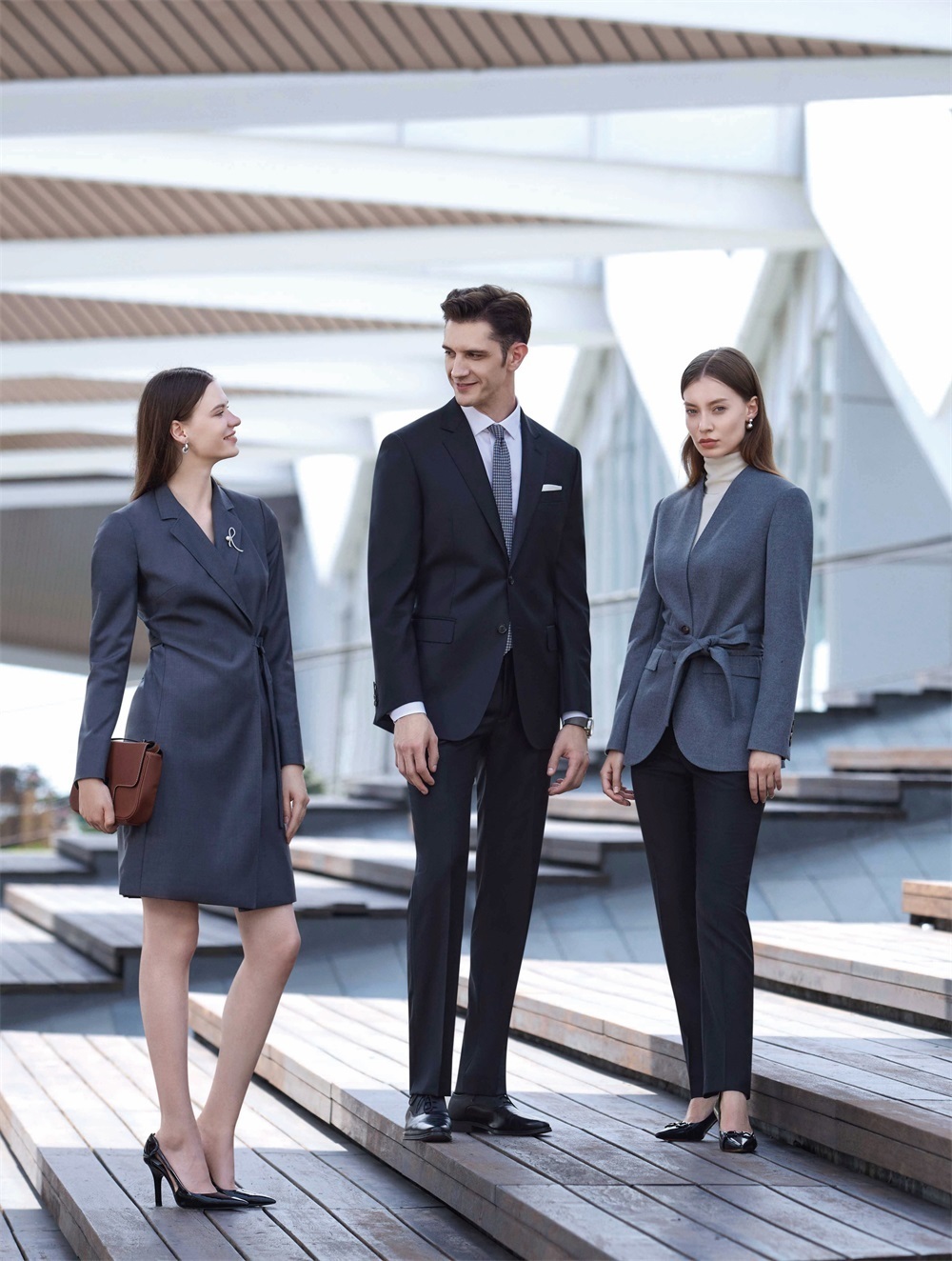 主(zhu)導(dao)産(chan)業