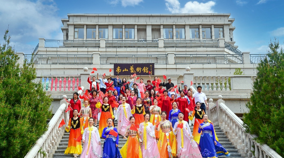 南(nan)山(shān)教育